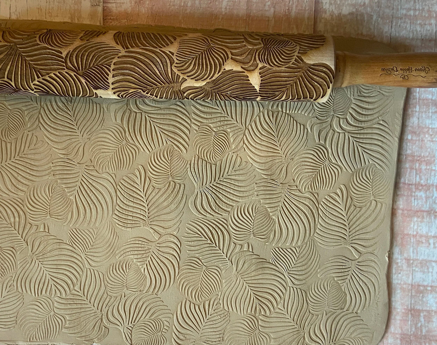 12 inch Blowing Palms